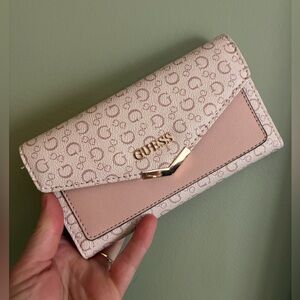 GUESS Blush Pink “La Rosa” SLG Slim Clutch Wallet 💖
